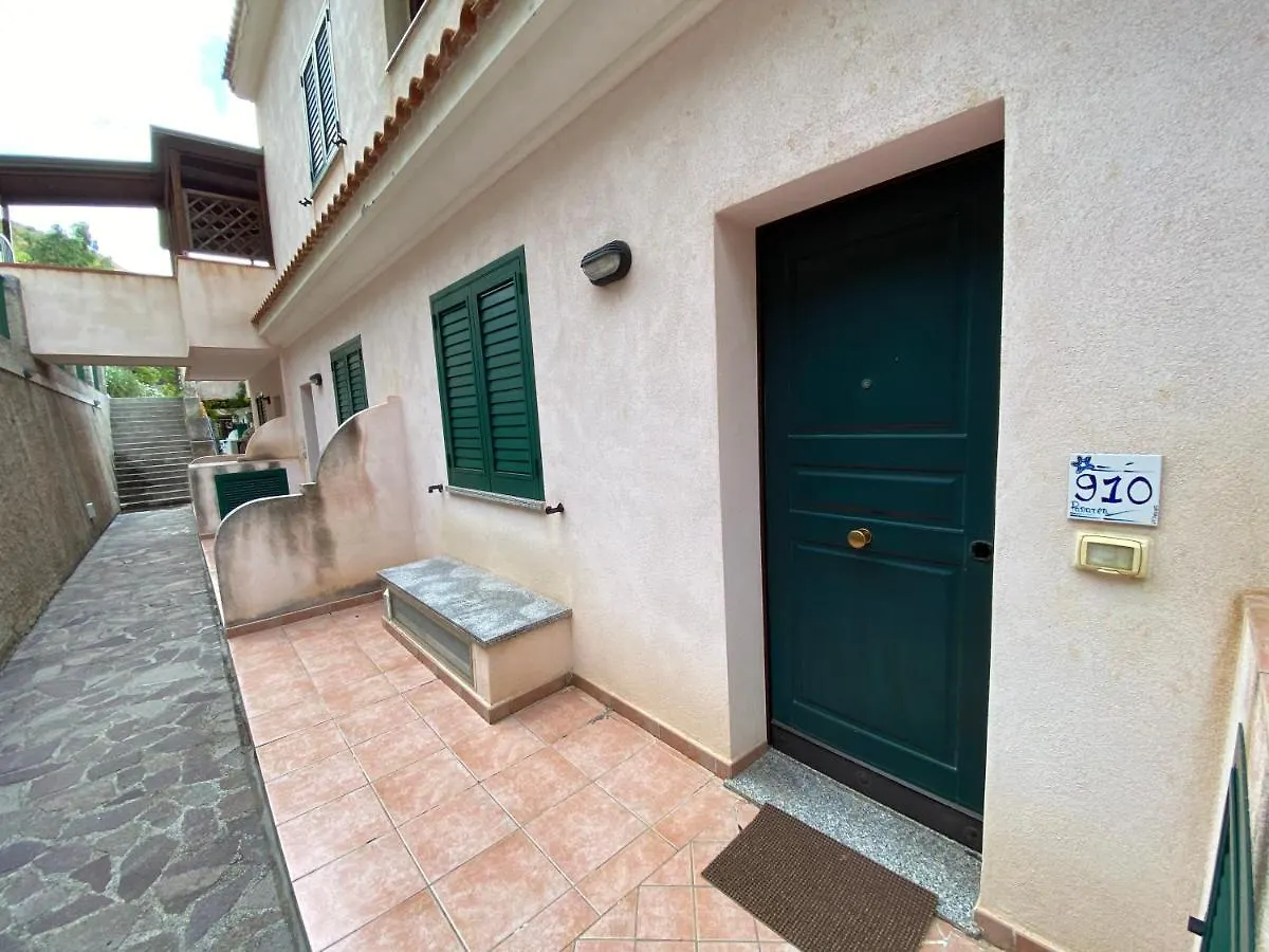 voglia di vacanze Villa Gioiosa Marea Italia
